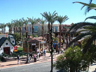 Shoppings Outlet em Las Vegas - Town Square